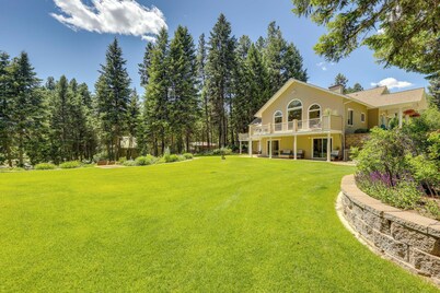 5 Mi to State Park: Studio, Walk to Happy's Inn!