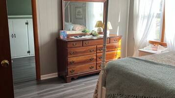 3 soverom, strykejern/-brett, wi-fi og sengetøy