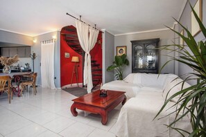 Villa | 3 dormitorios y Internet