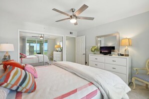 2 bedrooms, iron/ironing board, WiFi, bed sheets - Vanderbilt Beach Views from 2 Lanais (Naples)