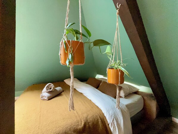 1 chambre, fer et planche à repasser, Wi-Fi, draps fournis