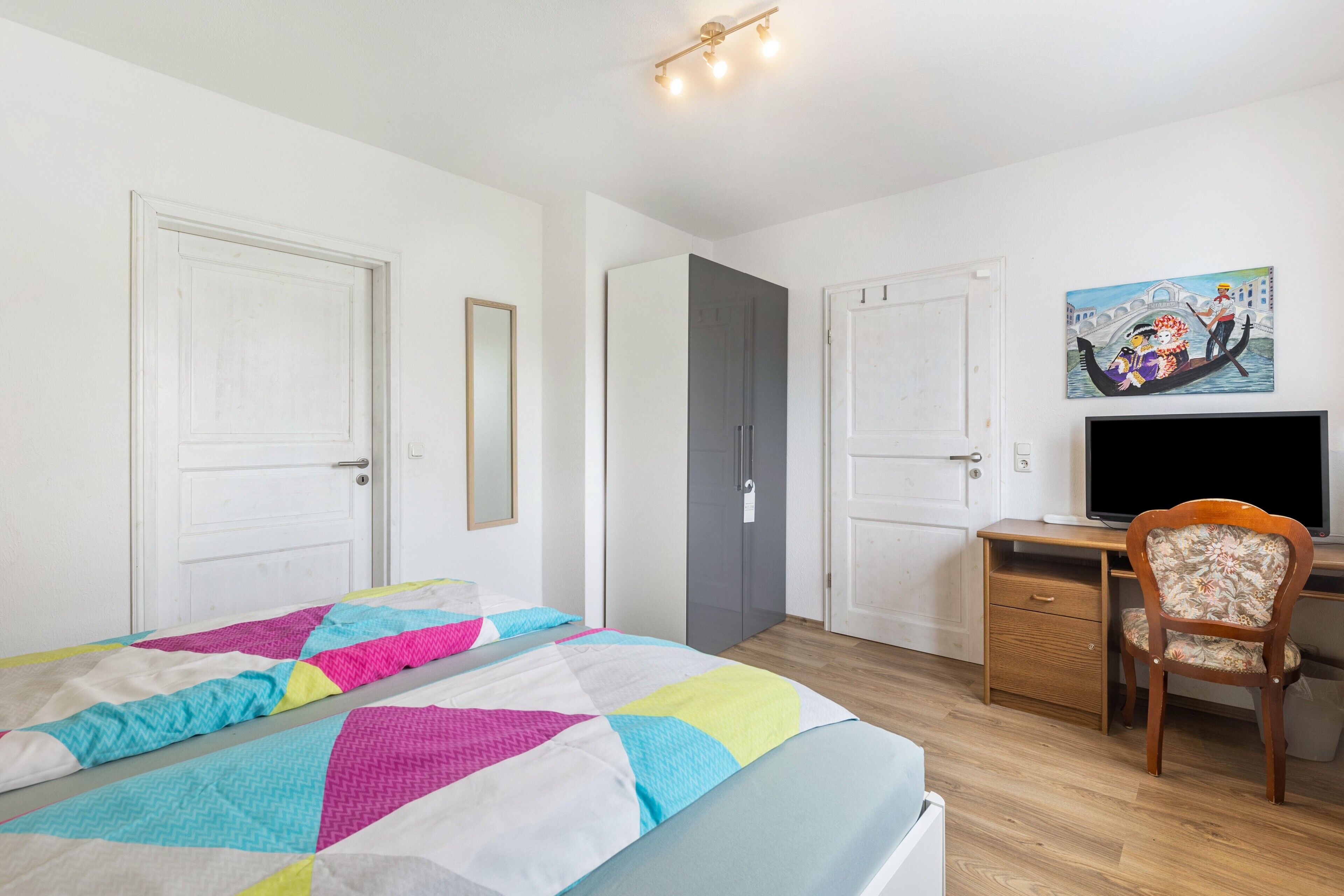 1 chambre, fer et planche à repasser, Wi-Fi, draps fournis