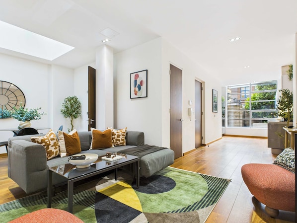 Fernseher, Arbeitsbereiche