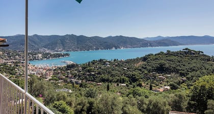 Orizzonte Blu with Terrace by Wonderful Italy