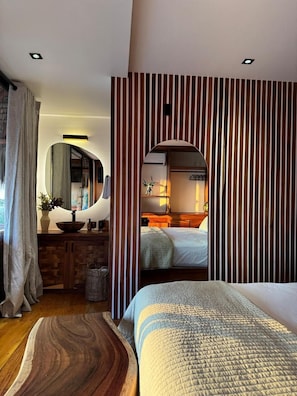 Superior Suite, Sea View | In-room safe, desk, free WiFi