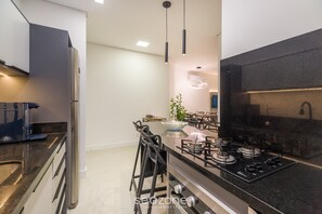Basic Apartment | Private kitchen