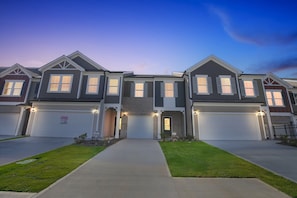 Townhome, 3 Bedrooms | Exterior