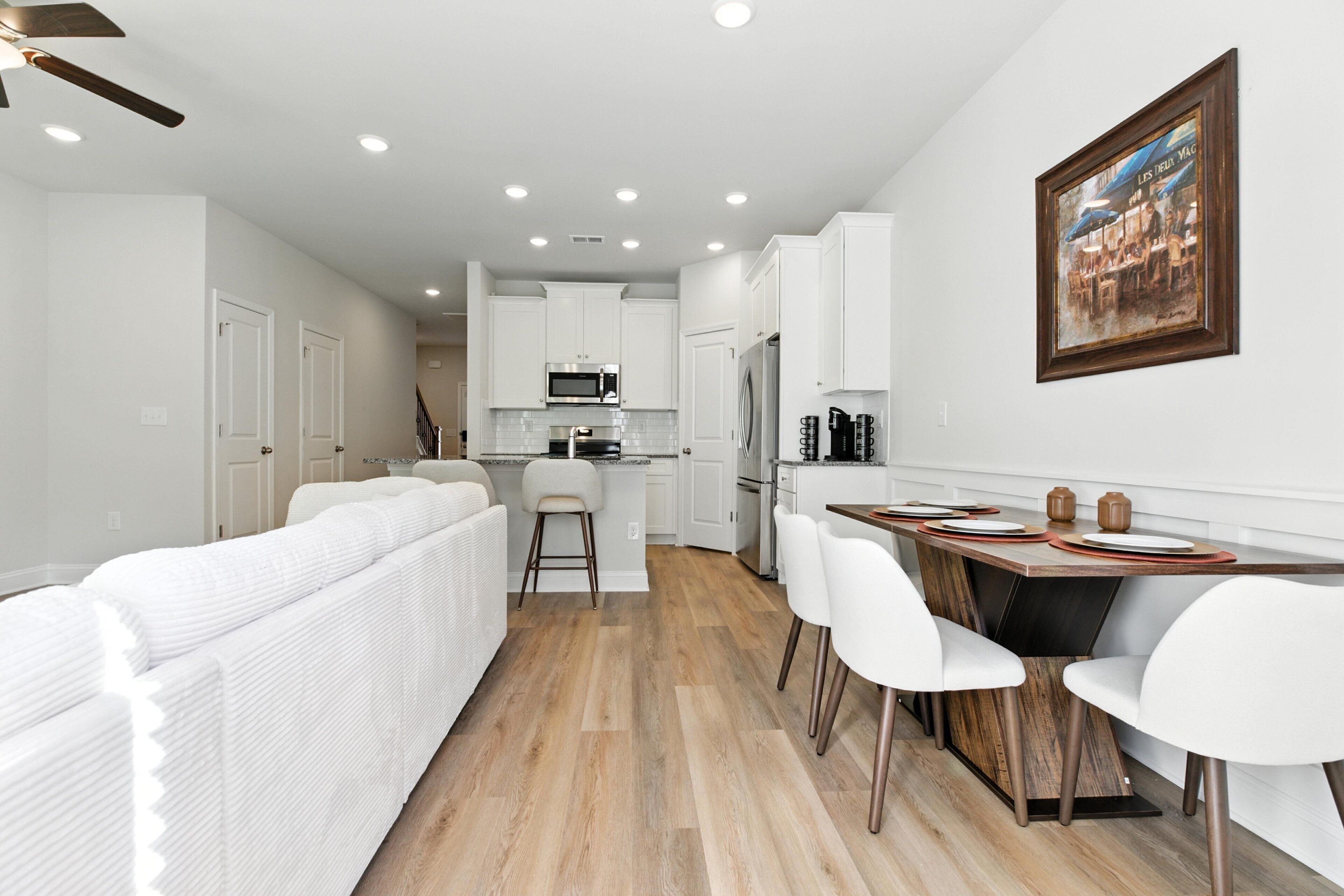 Townhome, 3 Bedrooms | Interior