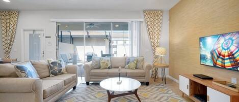 Townhome, 4 Bedrooms | Living area