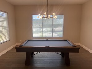 House, 4 Bedrooms | Games room