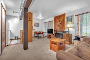 Lejlighed - 1 soveværelse | Opholdsområde