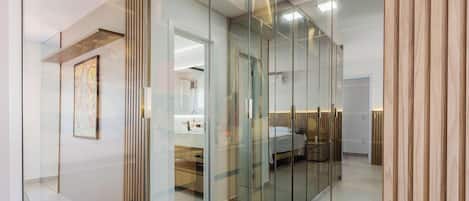 Departamento básico | Baño | Regadera