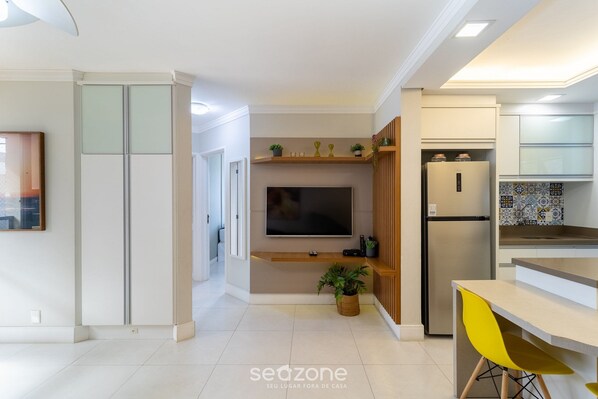 Basic Apartment | Private kitchen