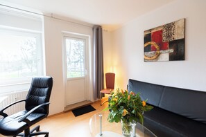 Standard Apartment (3)