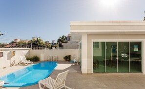 Pool - Apto espaçoso com piscina 750m da praia | CHR025 (Florianópolis)