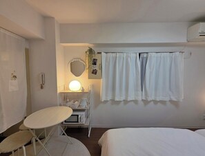 1 bedroom, in-room safe, iron/ironing board, free WiFi