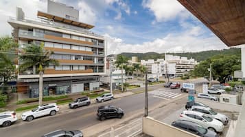 Basic Apartment | Exterior