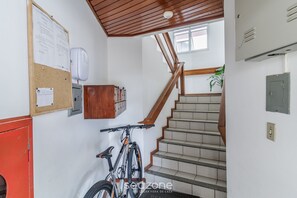 Basic Apartment | Interior