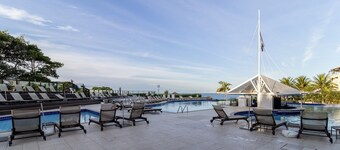 Flat Vista mar Dentro de Resort de Luxo Sto2206