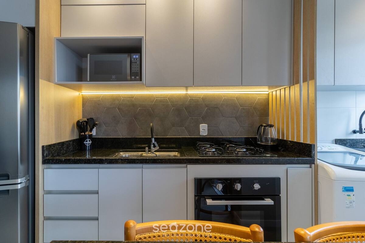 Basic Apartment | Private kitchen