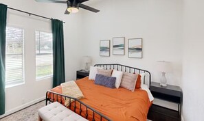 2 bedrooms, iron/ironing board, WiFi, bed sheets