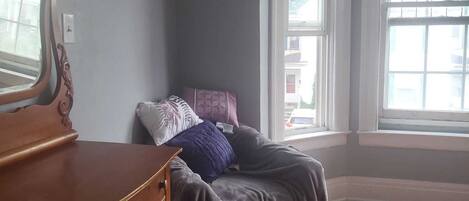 3 bedrooms, free WiFi, bed sheets