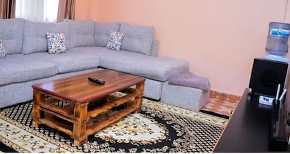 Cozy Naivasha Apartment With Mountain Views
