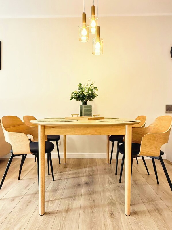 Dineren in de kamer