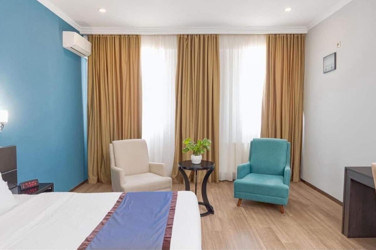 Wifi gratis y ropa de cama