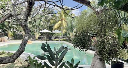 Exklusive 7-Zimmer-Villa mit Klimaanlage & Meerblick