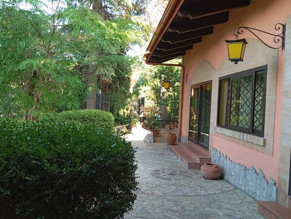 Enceinte de l’hébergement