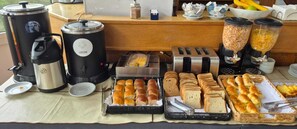 Esmorzar diari complet gratuït 