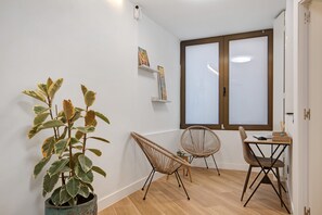 Interior - Vacation 'Silent Beach Las Canteras' with Wi-Fi and Air Conditioning (Las Palmas de Gran Canaria)