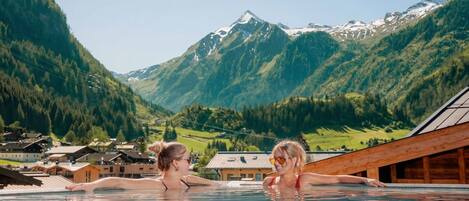 Indoor pool, outdoor pool