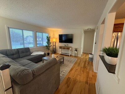 A Spacious & well furnished 5bedroom house,perfect for relaxation and unwinding!