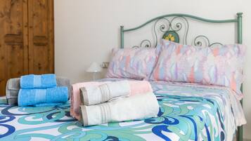 3 Schlafzimmer, Bügeleisen/Bügelbrett, Bettwäsche