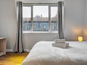 2 habitaciones, wifi gratis y ropa de cama