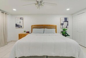 3 chambres, bureau, fer et planche à repasser, Wi-Fi gratuit