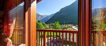 Apartment 'Anita - Issime Valle D'aosta' with Balcony