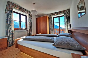 1 bedroom, WiFi, bed sheets