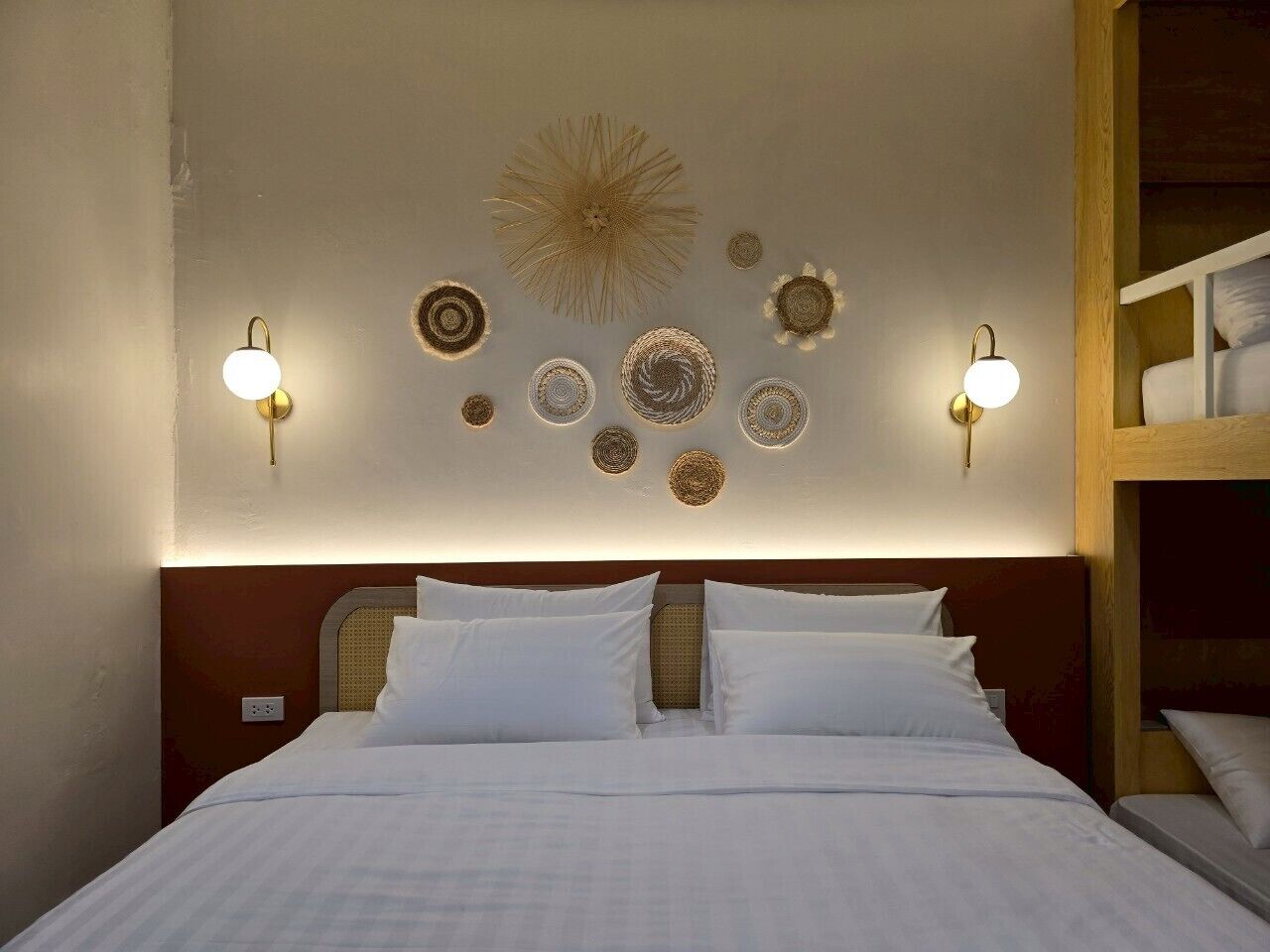 Family Room | Premium bedding, free WiFi, bed sheets