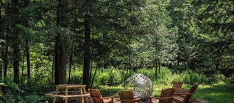 Streamside | Nature-Lux w/ Hot Tub, Sauna, Firepit, Game Area, Beautiful Setting