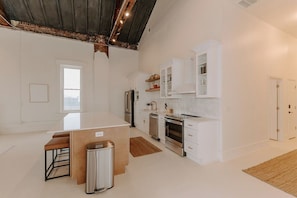 Suite, 5 habitaciones, cocina | Wifi gratis
