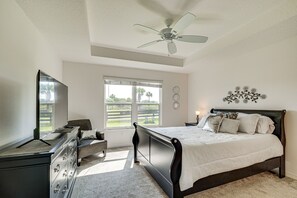 3 bedrooms, iron/ironing board, WiFi, bed sheets