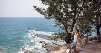 Bateau Bay Trails -Family Retreat & Sweeping Views