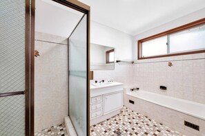 Dusche, Haartrockner