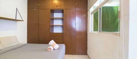 3 bedrooms, WiFi