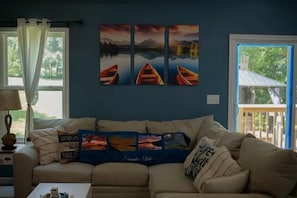 TV connectée, cheminée, jeux vidéo