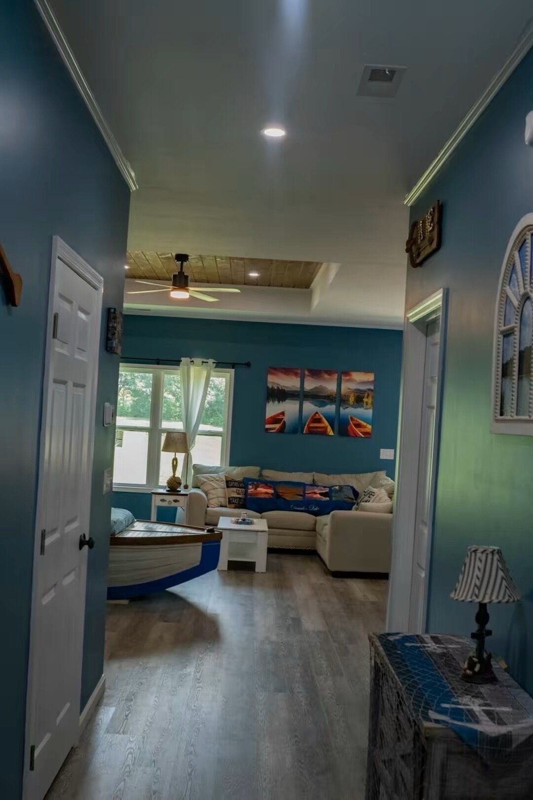 Smart TV, fireplace, video games