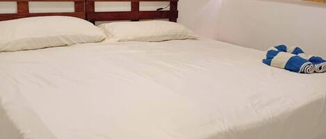 2 bedrooms, WiFi, bed sheets